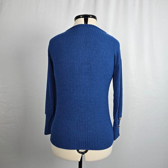 Unbranded Blue Sweater Women's Medium Button Accent Round Neckline NWOT - Picture 5 of 15